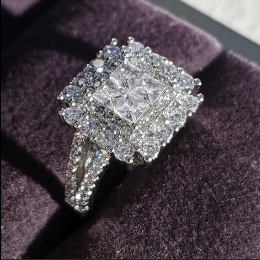 NEW 925 STERLING SILVER DIAMOND HALO RING - Picture 2 of 8